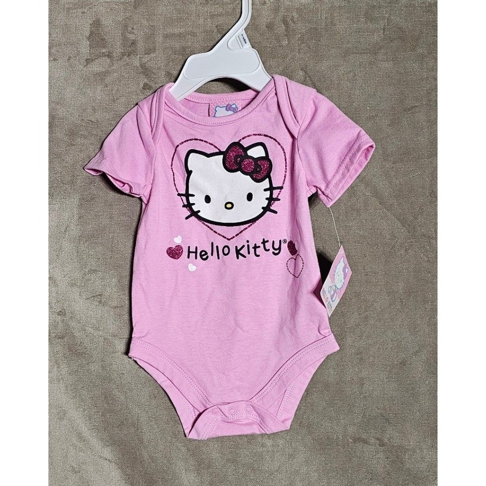 Hello Kitty Baby Girls Pink Glitter Graphic Bodysuit 0-6M HKWNG5777 NWT